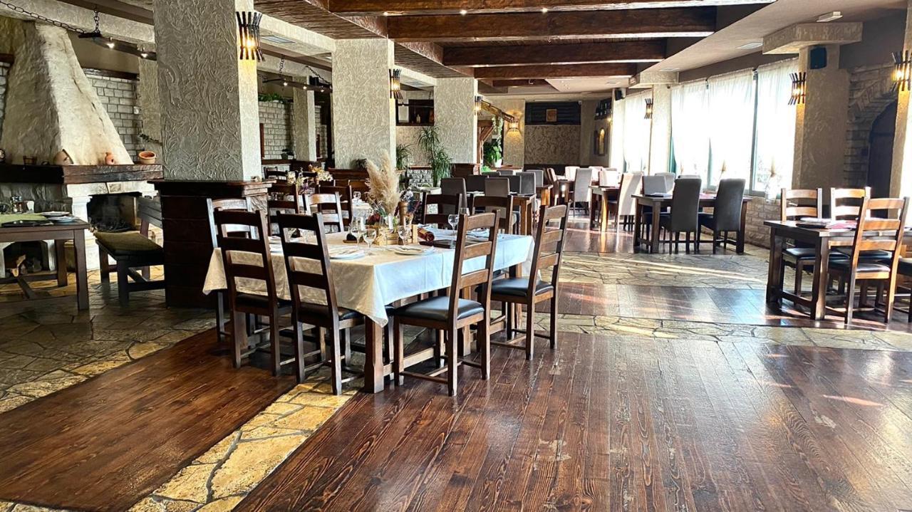 Hotel Olimpija Plus แฮร์เซ็ก-โนวี ภายนอก รูปภาพ