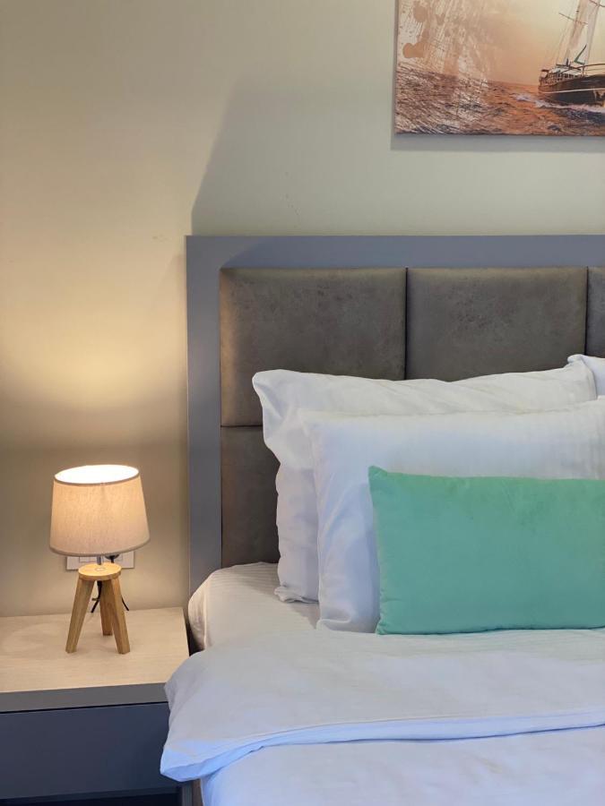 Hotel Olimpija Plus แฮร์เซ็ก-โนวี ภายนอก รูปภาพ