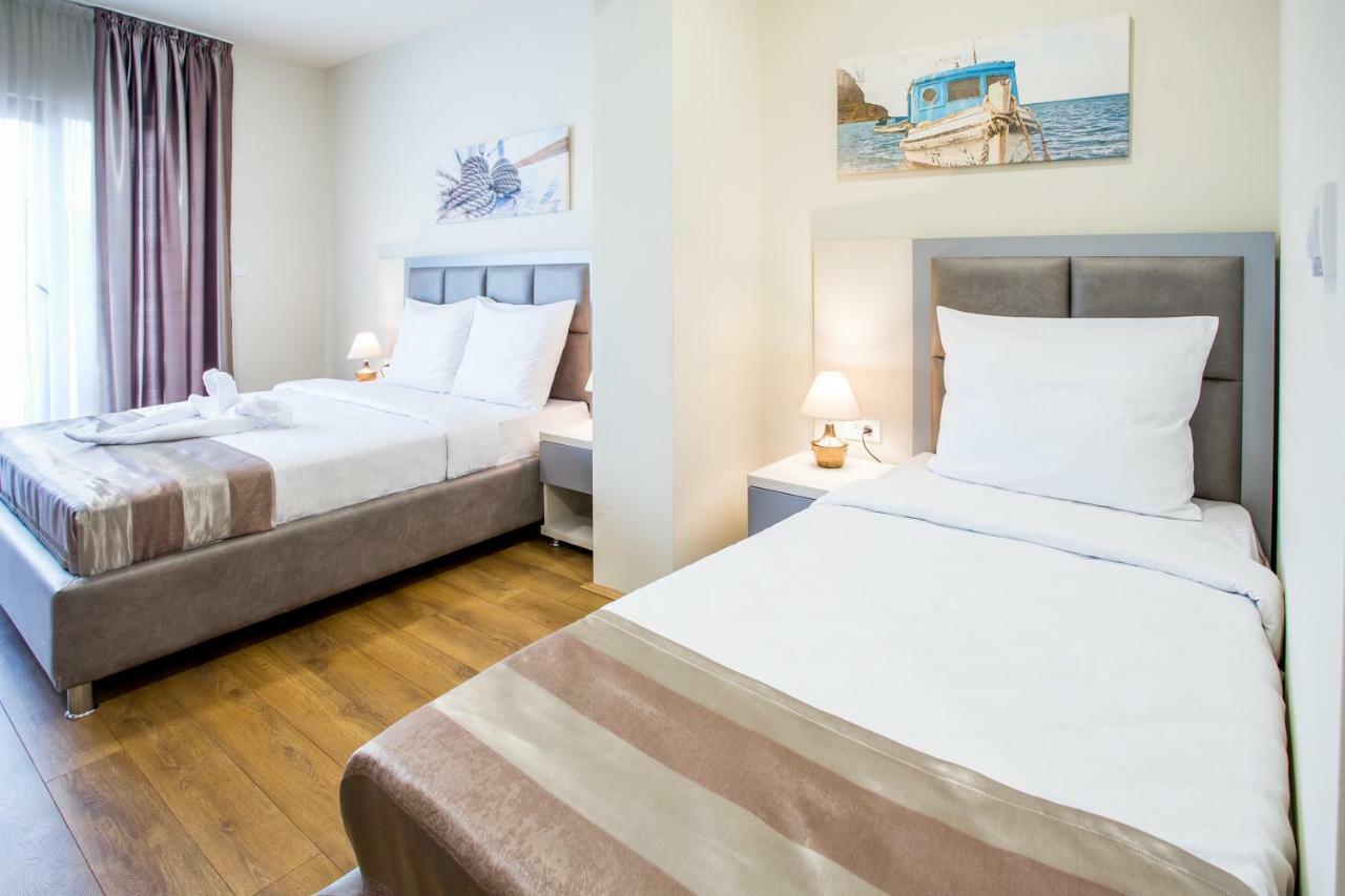Hotel Olimpija Plus แฮร์เซ็ก-โนวี ภายนอก รูปภาพ